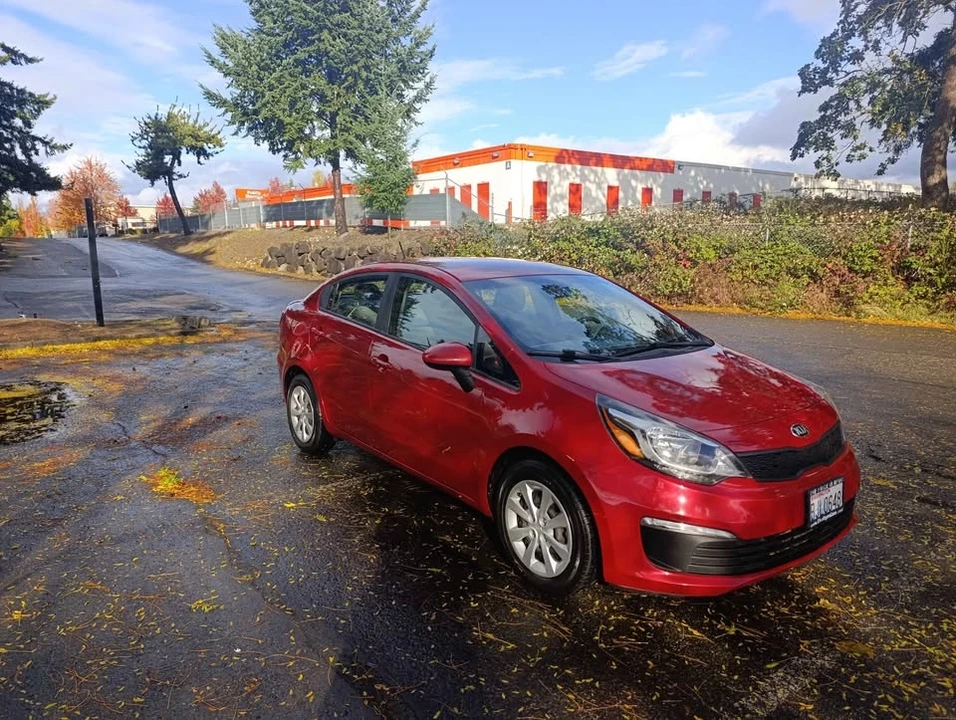 2017 Kia Rio - Image 12 of 18