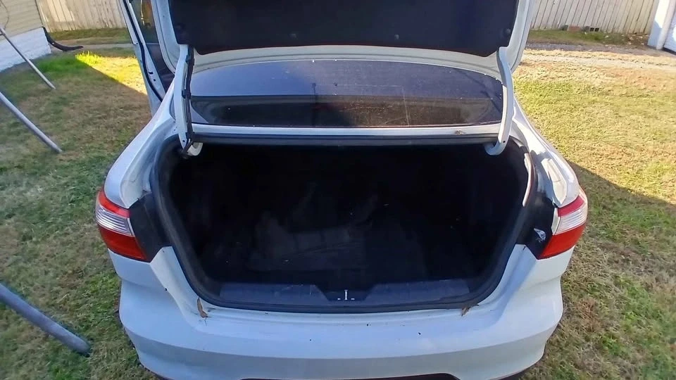 2017 Kia Rio - Image 15 of 15