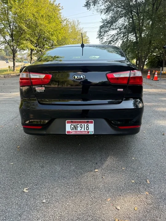 2017 Kia Rio - Image 4 of 14