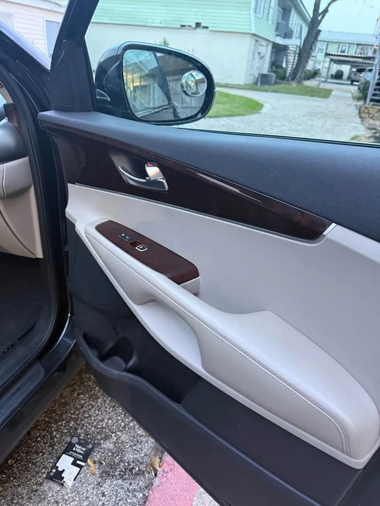 2017 Kia Sorento - Image 5 of 9