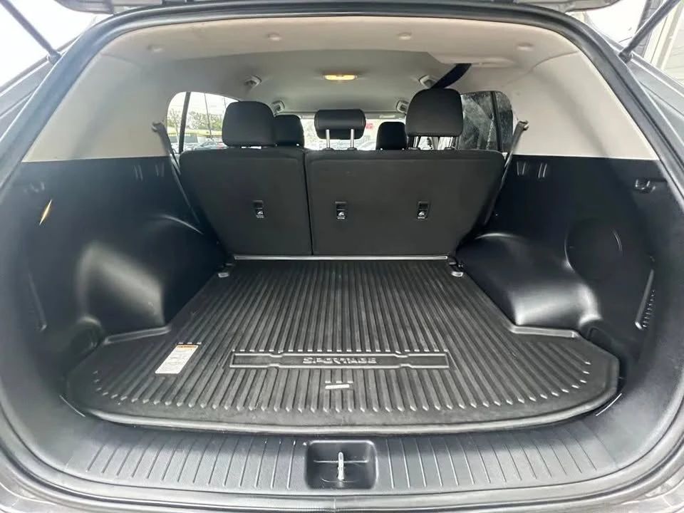 2017 Kia Sportage - Image 14 of 15
