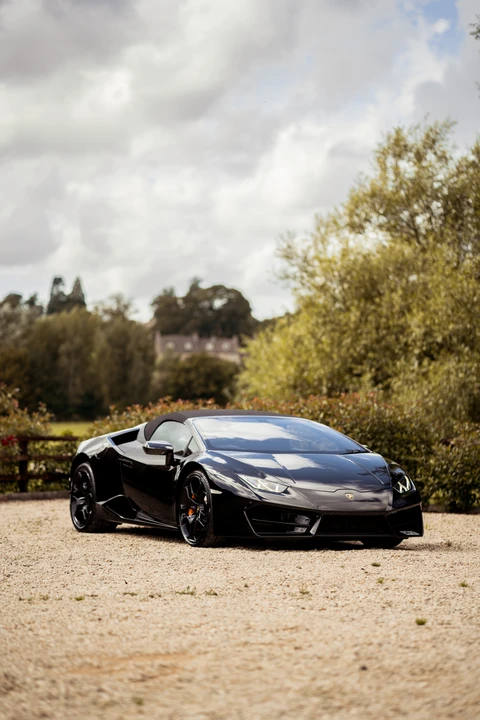 2017 Lamborghini Huracan LP580-2 - Image 6 of 31