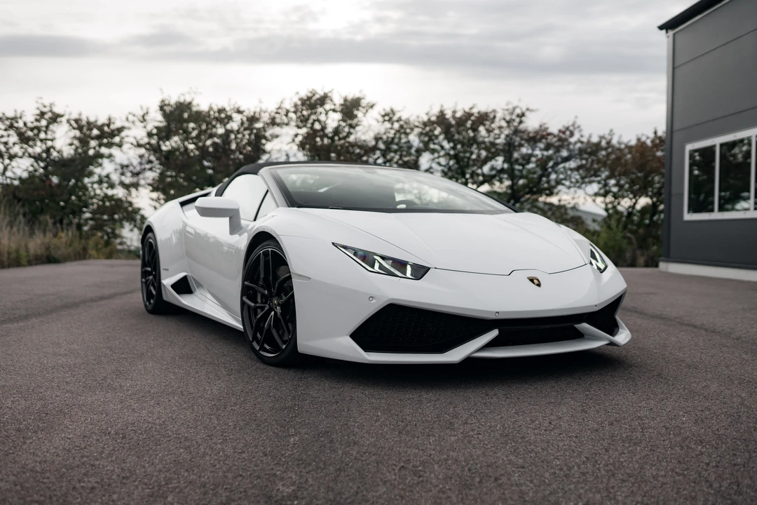 2017 Lamborghini Huracan LP610-4 - Image 4 of 31