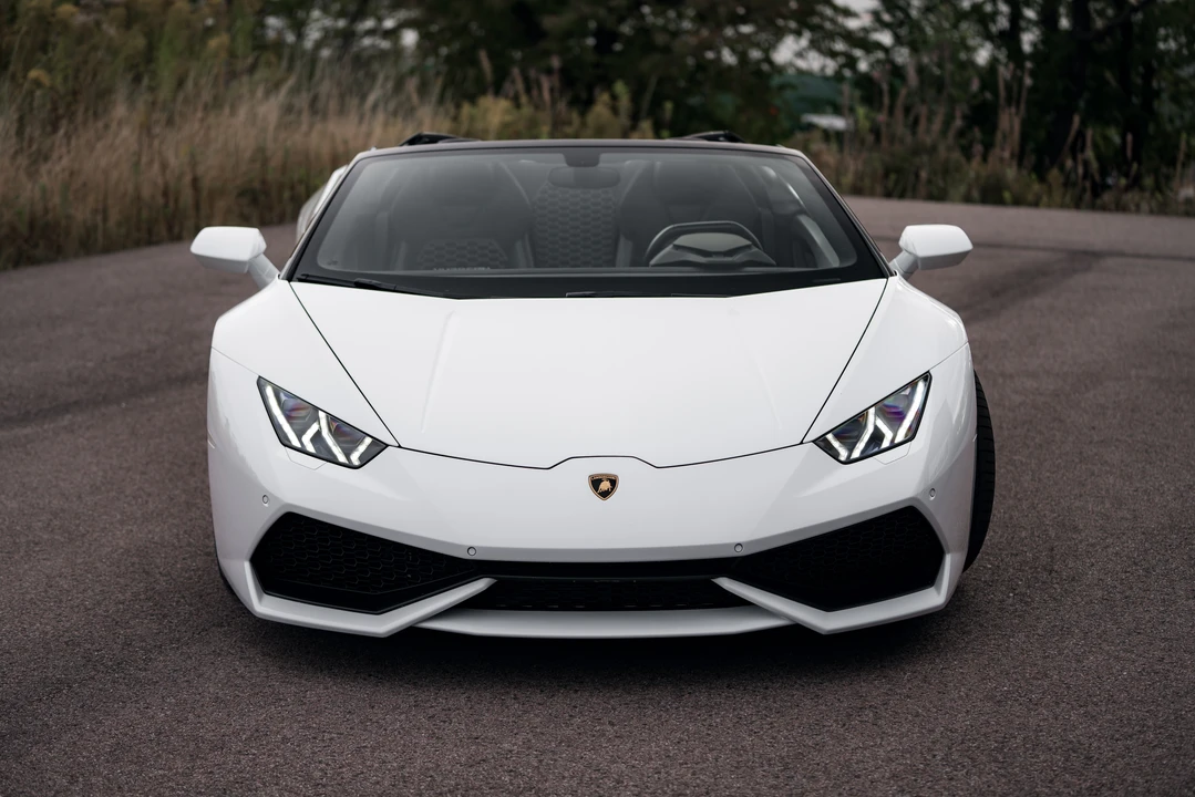 2017 Lamborghini Huracan LP610-4 - Image 3 of 31