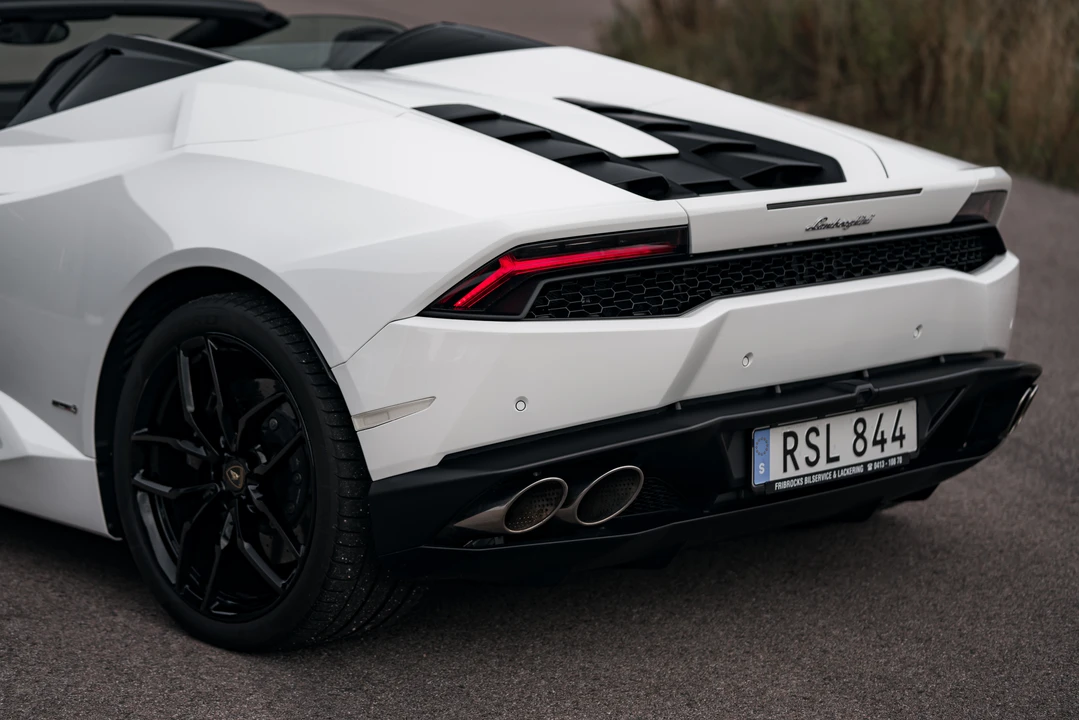 2017 Lamborghini Huracan LP610-4 - Image 26 of 31