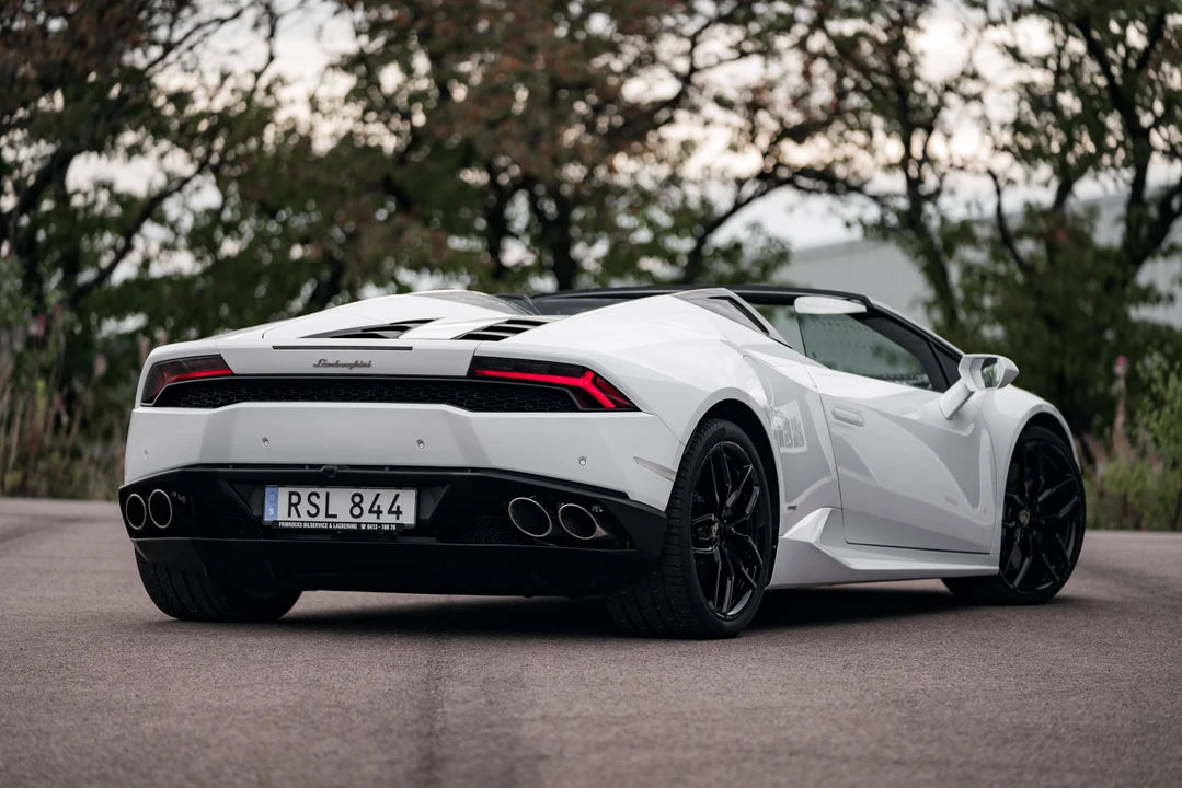 2017 Lamborghini Huracan LP610-4 - Image 6 of 31