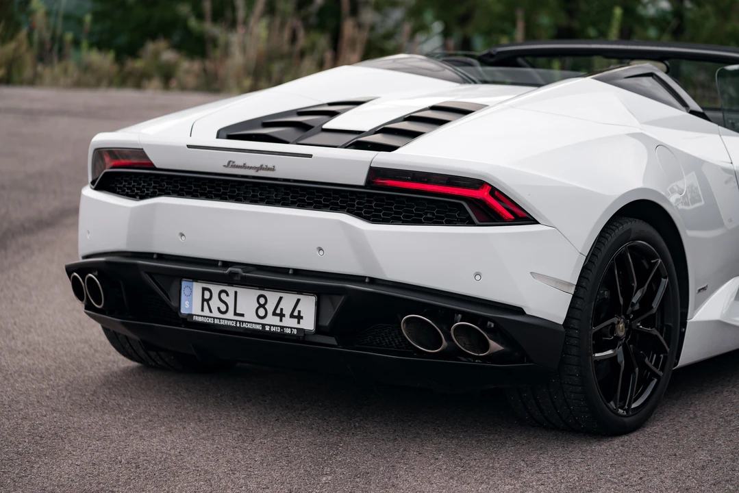 2017 Lamborghini Huracan LP610-4 - Image 27 of 31