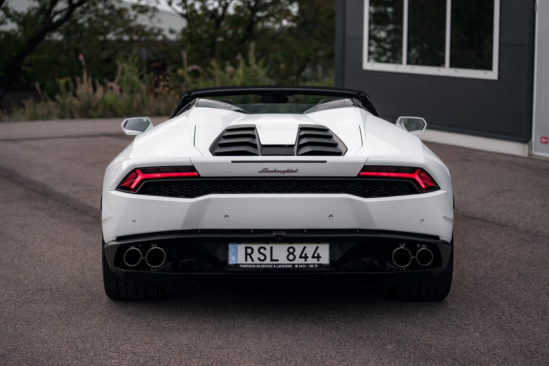 2017 Lamborghini Huracan LP610-4 - Image 14 of 31