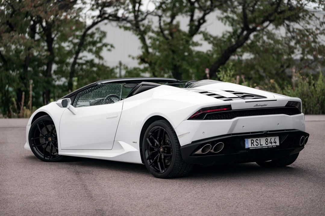 2017 Lamborghini Huracan LP610-4 - Image 8 of 31