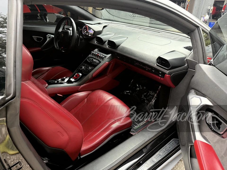 2017 Lamborghini Huracan LP580-2 - Image 12 of 31