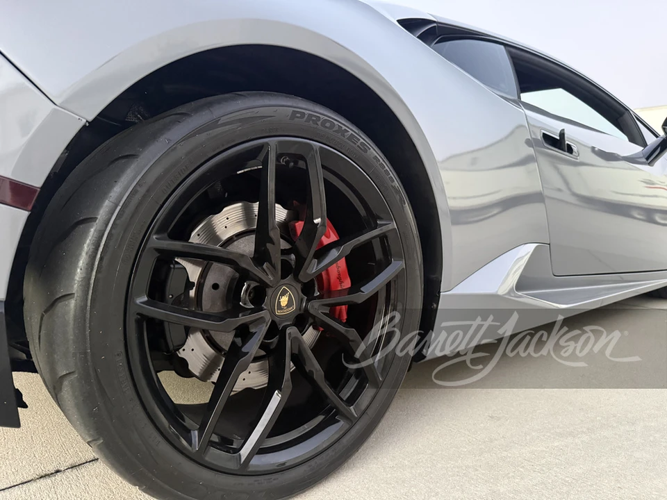 2017 Lamborghini Huracan LP580-2 - Image 24 of 31