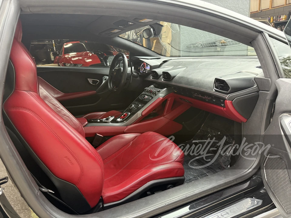 2017 Lamborghini Huracan LP580-2 - Image 25 of 31