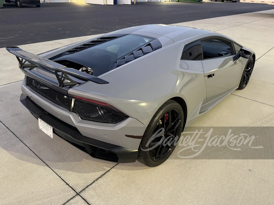 2017 Lamborghini Huracan LP580-2 - Image 2 of 31
