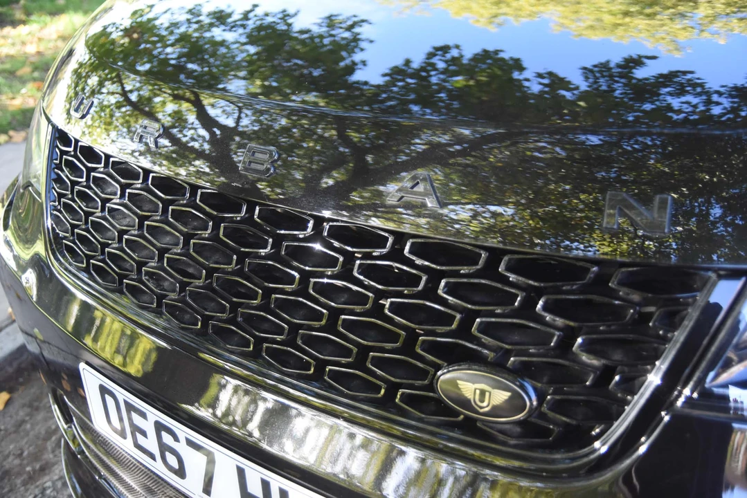2017 Land Rover Discovery 5th Gen - Image 16 of 31