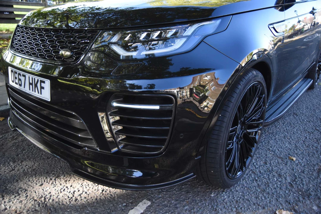 2017 Land Rover Discovery 5th Gen - Image 18 of 31