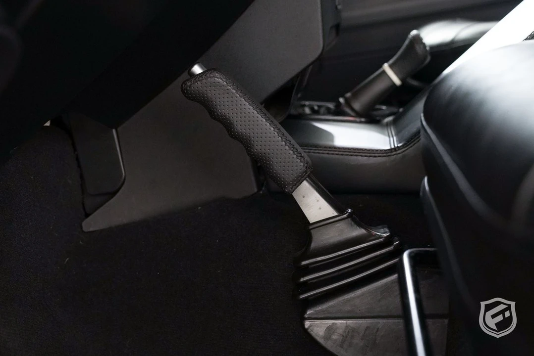 2017 Land Rover Defender 110 - Image 21 of 31