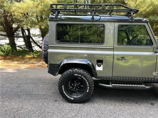 2017 Land Rover Defender 90 - Image 12 of 12