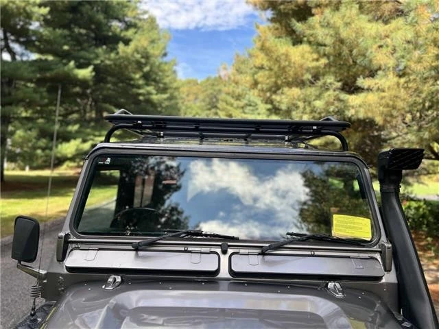 2017 Land Rover Defender 90 - Image 15 of 21