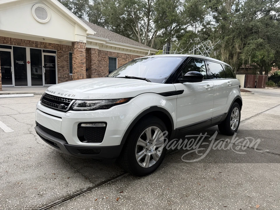 2017 Land Rover Range Rover Evoque 1st Gen - Image 15 of 18