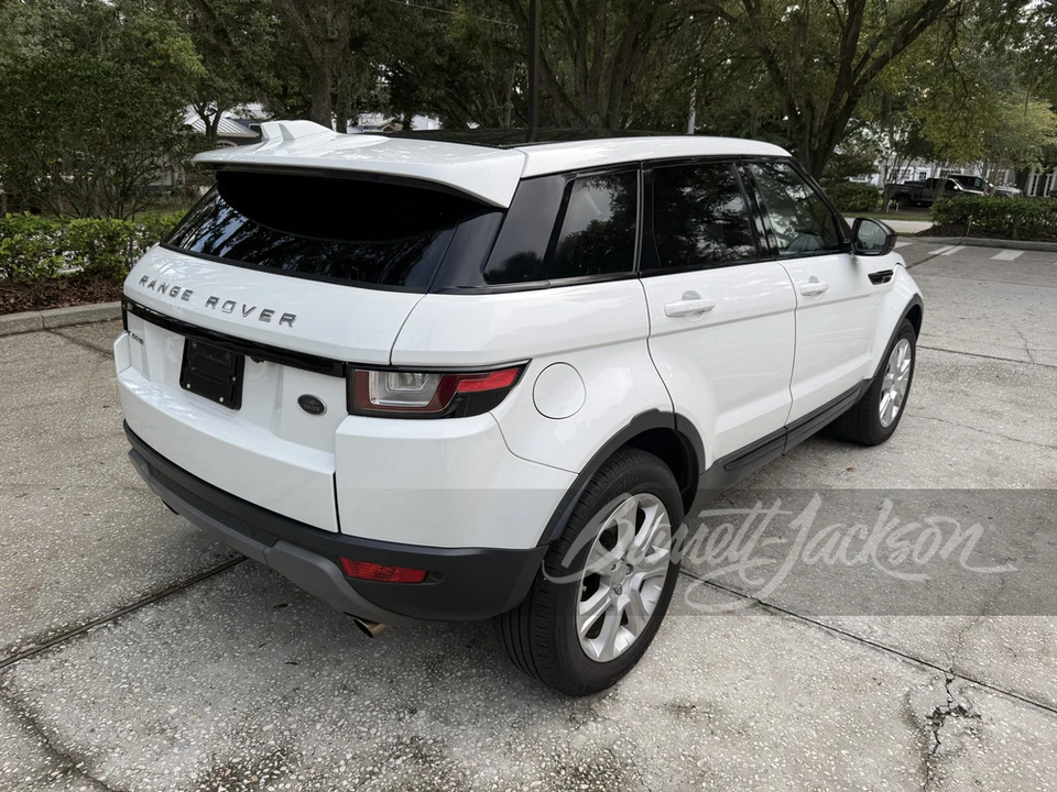 2017 Land Rover Range Rover Evoque 1st Gen - Image 16 of 18
