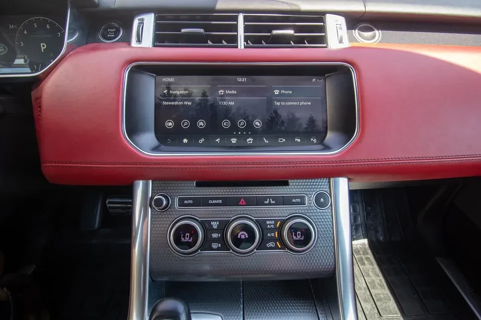 2017 Land Rover Range Rover L405 - Image 14 of 19