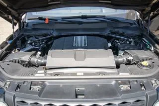 2017 Land Rover Range Rover L405 - Image 9 of 19