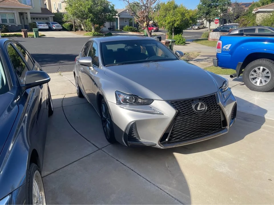 2017 Lexus IS 3rd Gen - Image 6 of 9