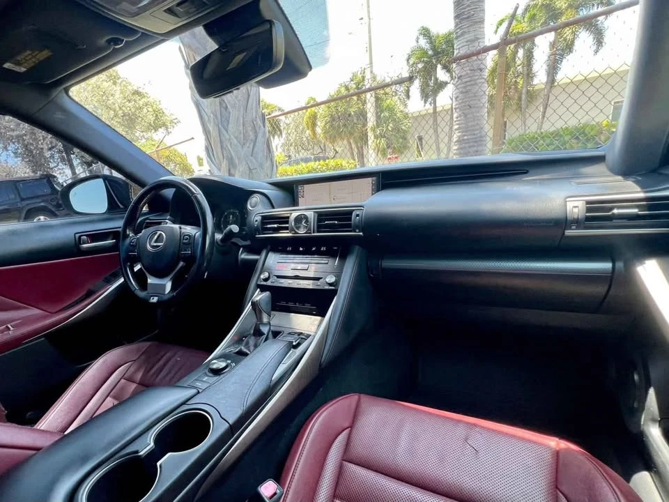 2017 Lexus IS 3rd Gen - Image 8 of 10