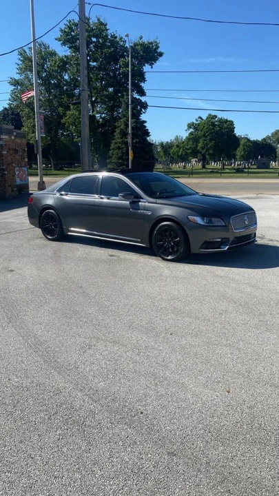 2017 Lincoln Continental 10th Gen - Image 4 of 9