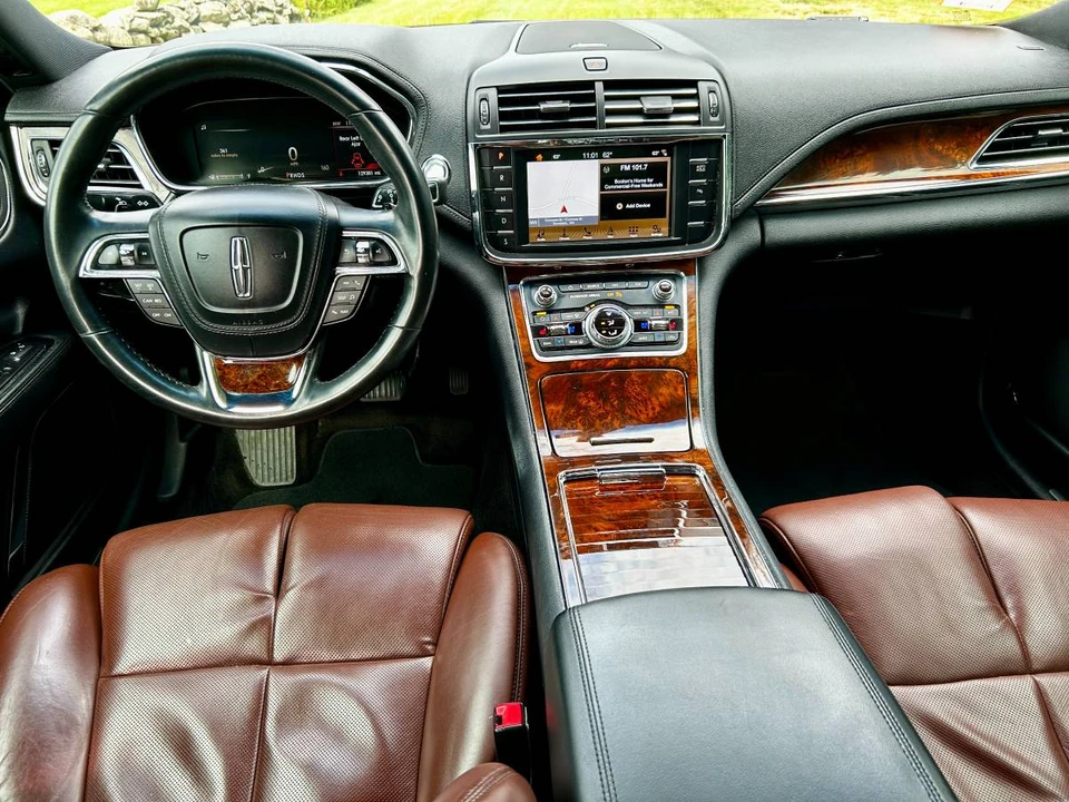 2017 Lincoln Continental 10th Gen - Image 20 of 24