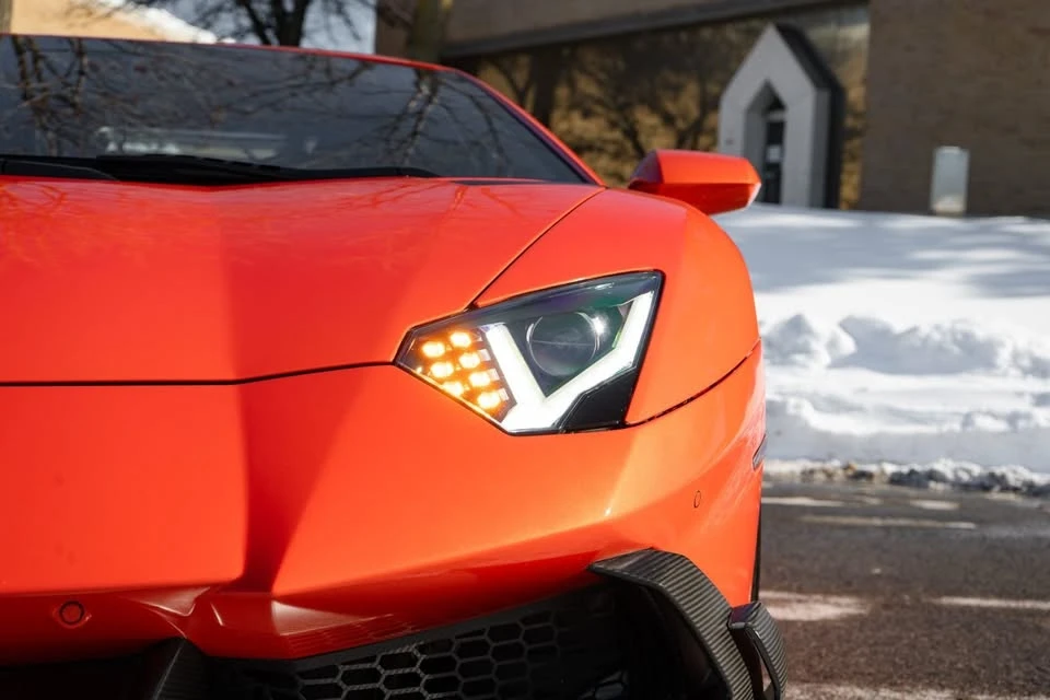 2017 Lamborghini Aventador LP700-4 - Image 2 of 19