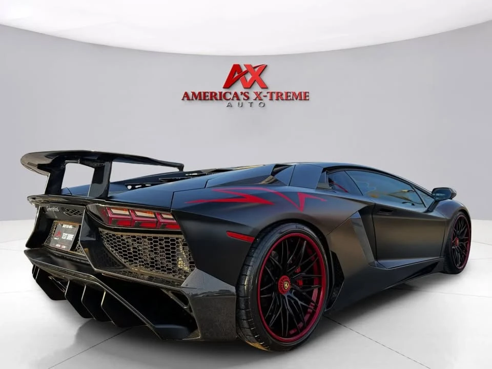 2017 Lamborghini Aventador - Image 6 of 20