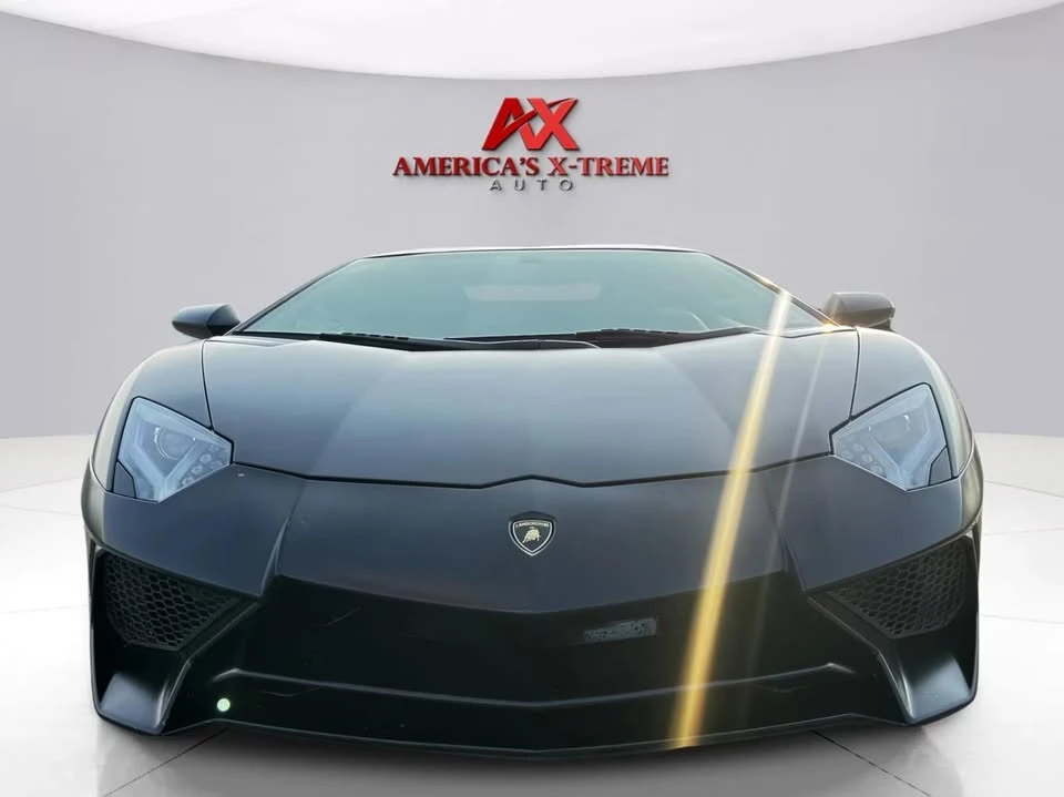 2017 Lamborghini Aventador - Image 13 of 20