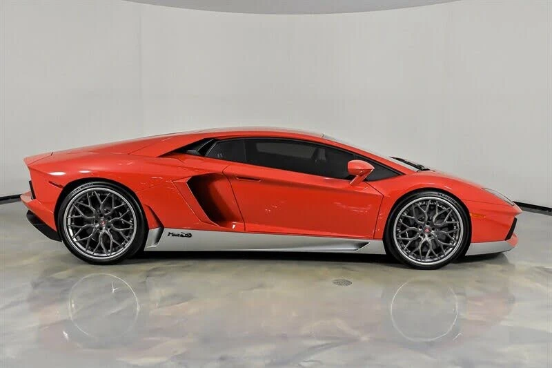 2017 Lamborghini Aventador S LP740-4 - Image 17 of 31