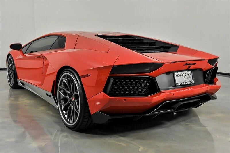 2017 Lamborghini Aventador S LP740-4 - Image 12 of 31