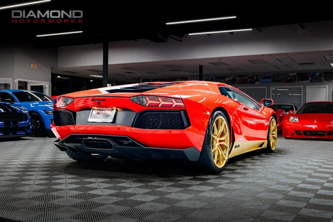 2017 Lamborghini Aventador LP700-4 - Image 2 of 12