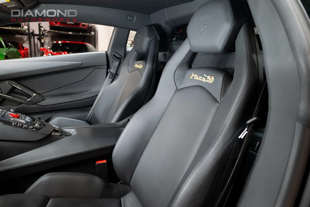 2017 Lamborghini Aventador LP700-4 - Image 12 of 12