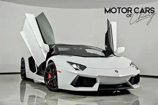 2017 Lamborghini Aventador LP 700-4