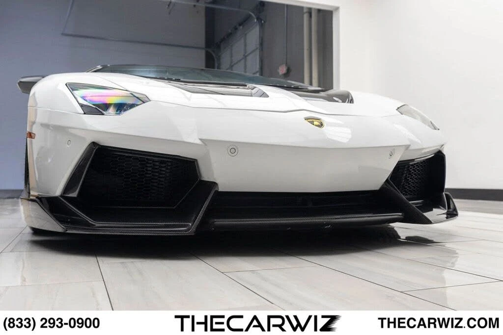 2017 Lamborghini Aventador S LP740-4 - Image 7 of 31