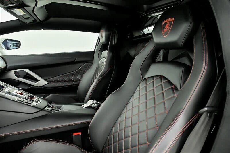 2017 Lamborghini Aventador S LP740-4 - Image 19 of 31