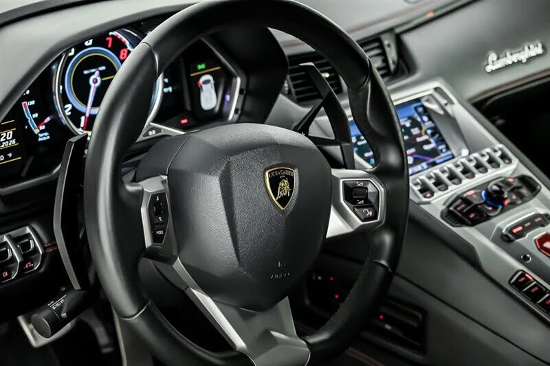 2017 Lamborghini Aventador S LP740-4 - Image 20 of 31