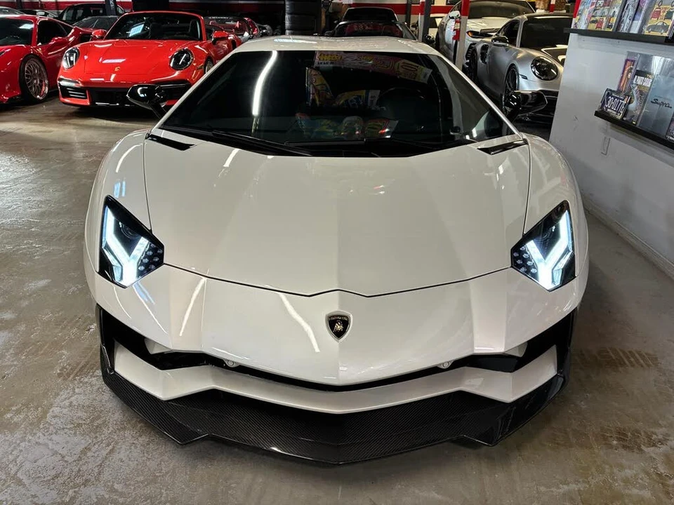 2017 Lamborghini Aventador S LP740-4 - Image 4 of 31
