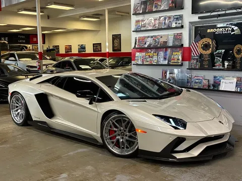 2017 Lamborghini Aventador LP 740-4 S