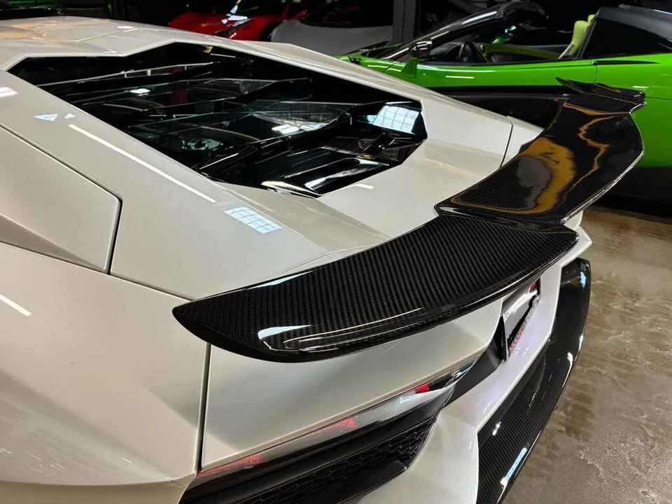 2017 Lamborghini Aventador S LP740-4 - Image 23 of 31