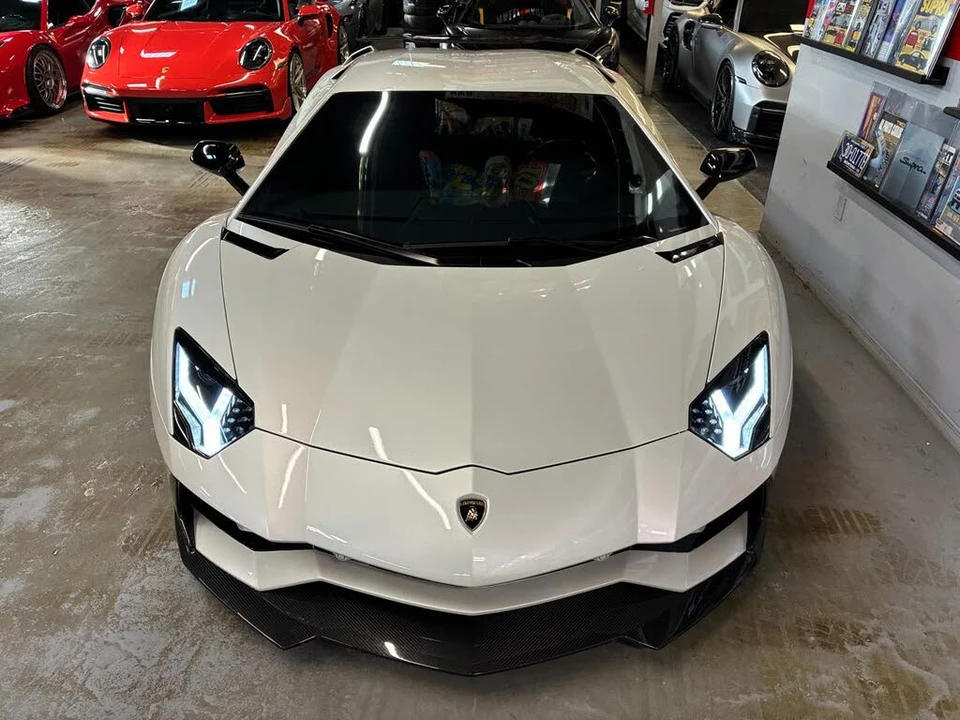 2017 Lamborghini Aventador S LP740-4 - Image 5 of 31