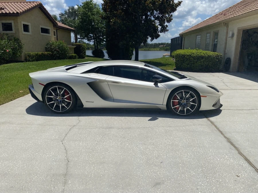 2017 Lamborghini Aventador S LP740-4 - Image 2 of 8