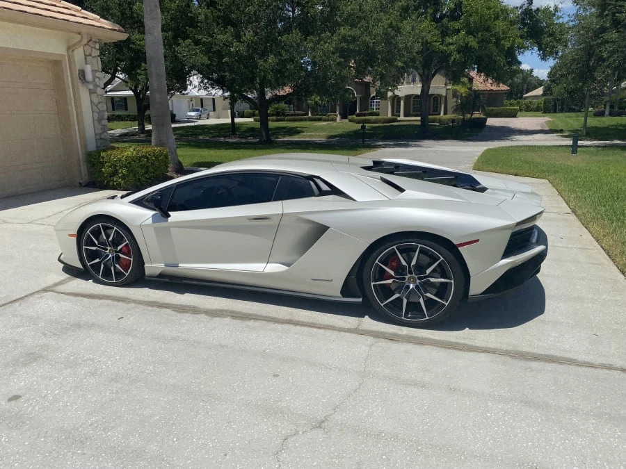 2017 Lamborghini Aventador S LP740-4 - Image 3 of 8