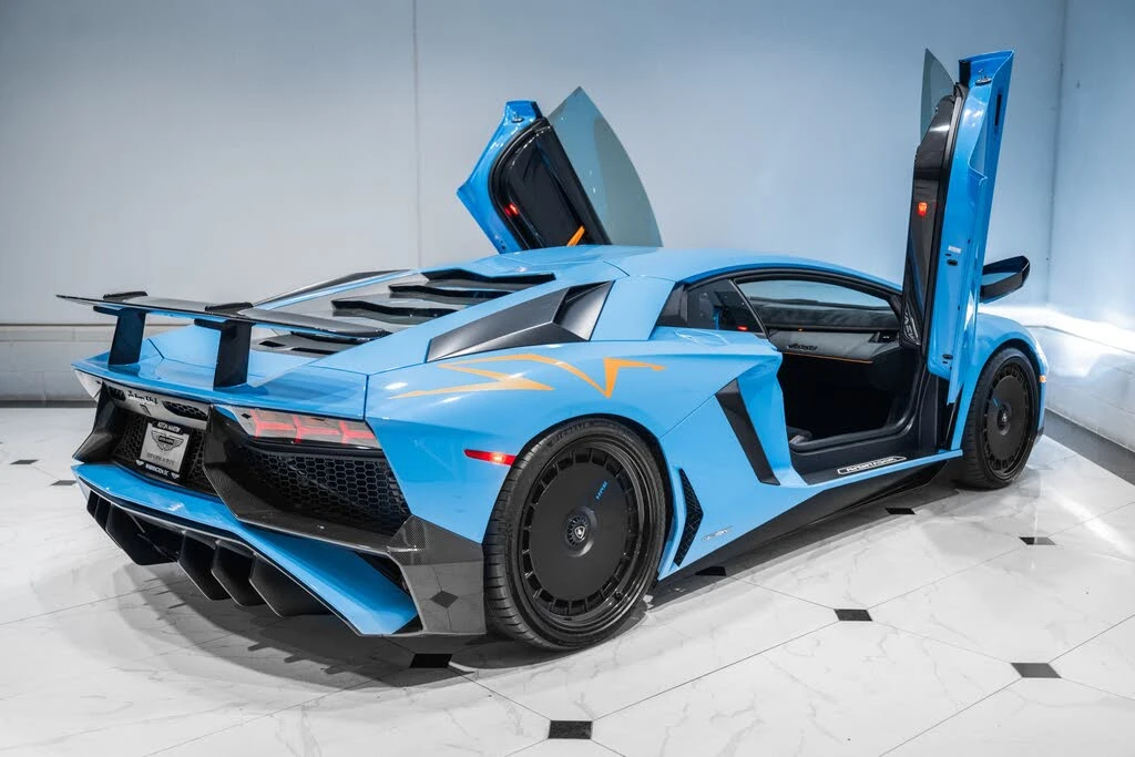 2017 Lamborghini Aventador SuperVeloce LP750-4 - Image 25 of 31