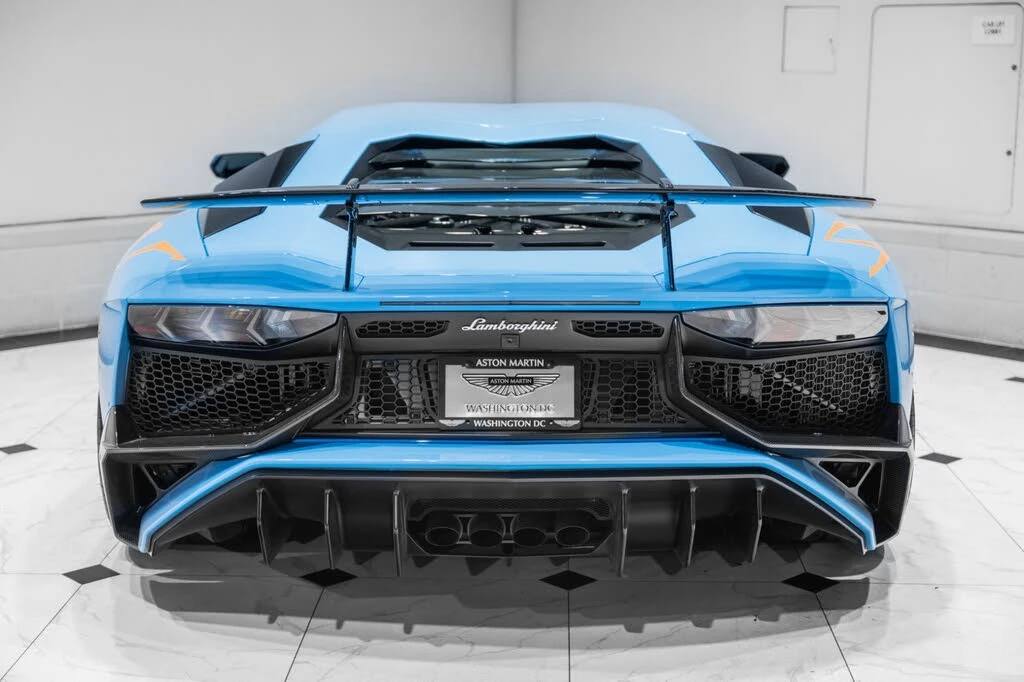 2017 Lamborghini Aventador SuperVeloce LP750-4 - Image 8 of 31
