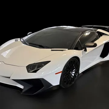 2017 Lamborghini Aventador LP 750-4 Superveloce Roadster